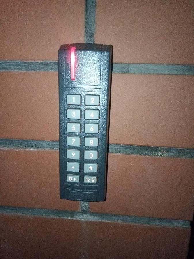 Popularna Guest Home Warszawa Eksteriør bilde